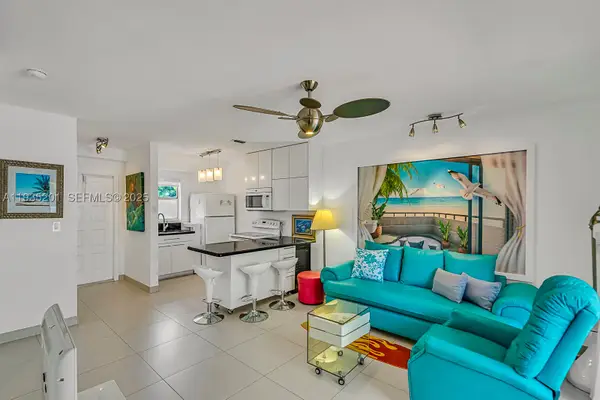 798 Crandon #16-C, Key Biscayne, FL 33149