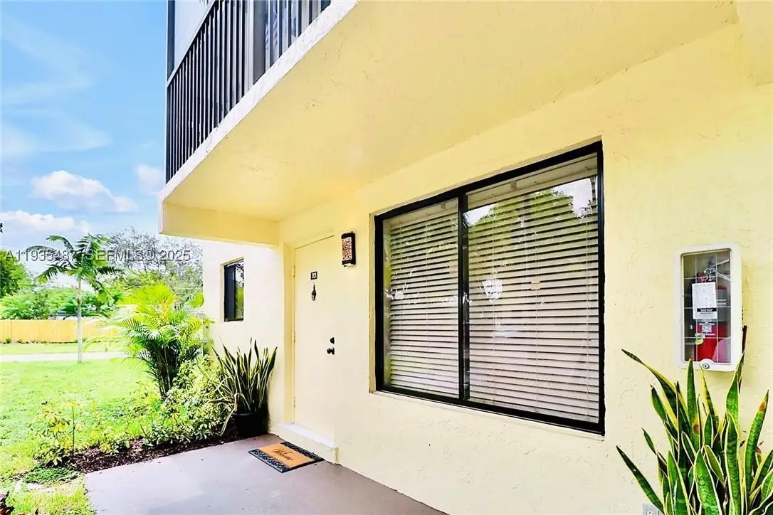 1065 S Flagler #701, Pompano Beach, FL 33060 - #1