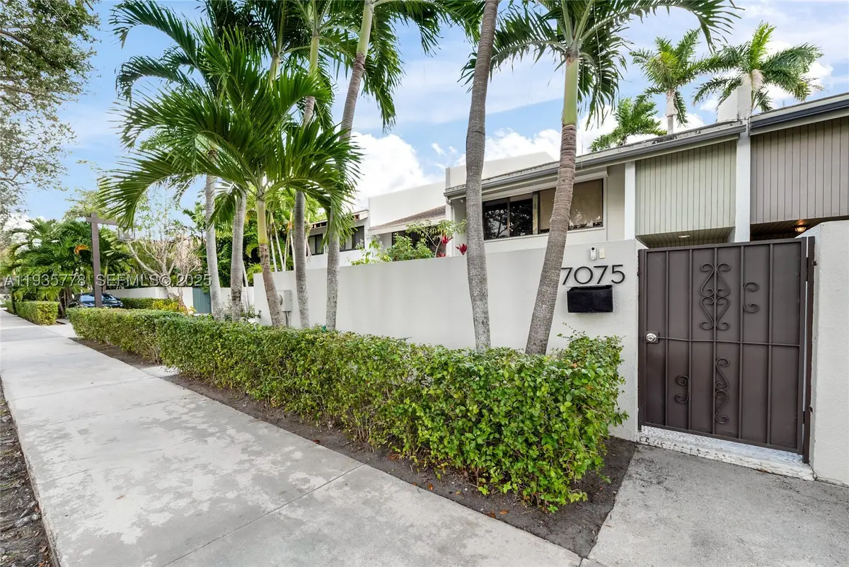 7075 SW 67th #14, South Miami, FL 33143 - #1