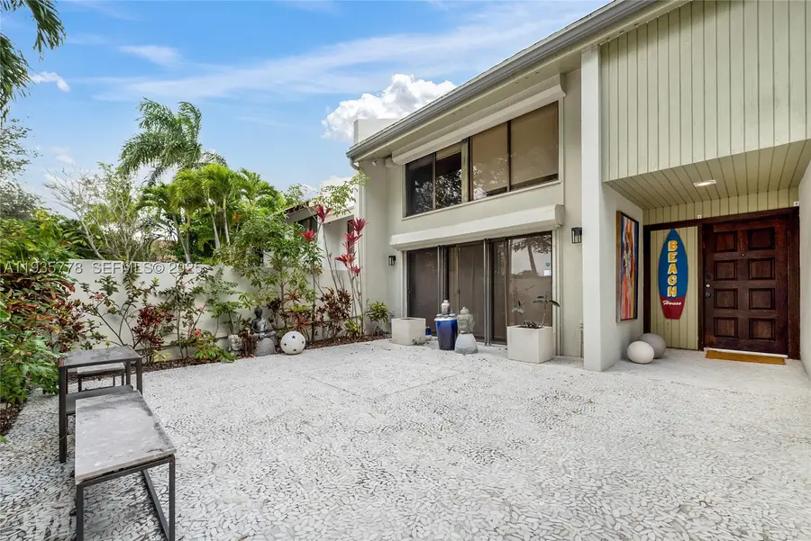 7075 SW 67th #14, South Miami, FL 33143 - #2
