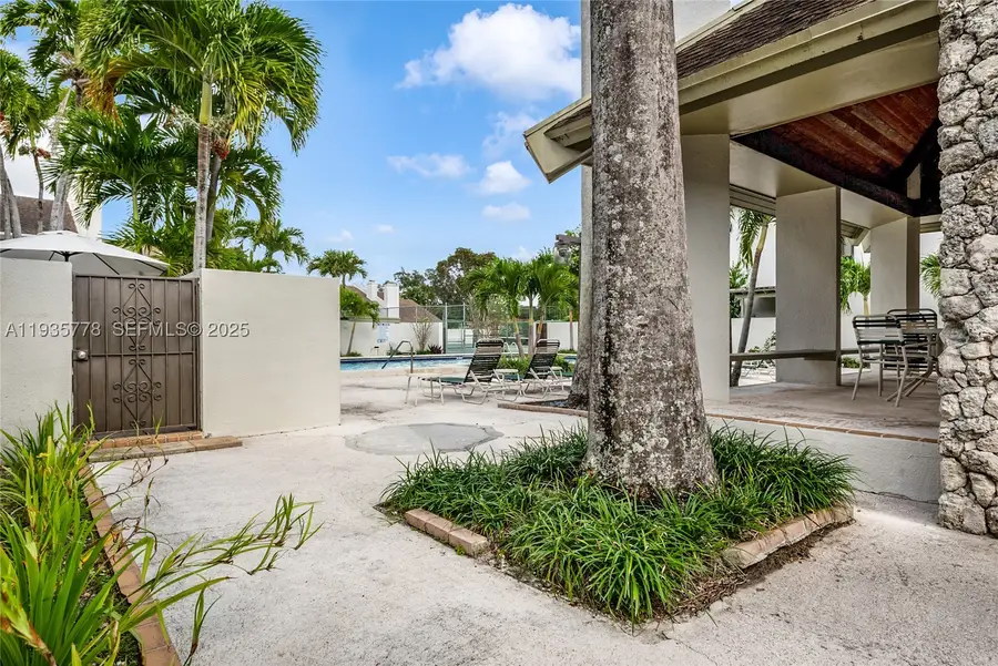 7075 SW 67th #14, South Miami, FL 33143 - #3