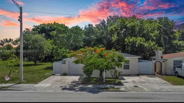 1220 N Andrews, Fort Lauderdale, FL 33311
