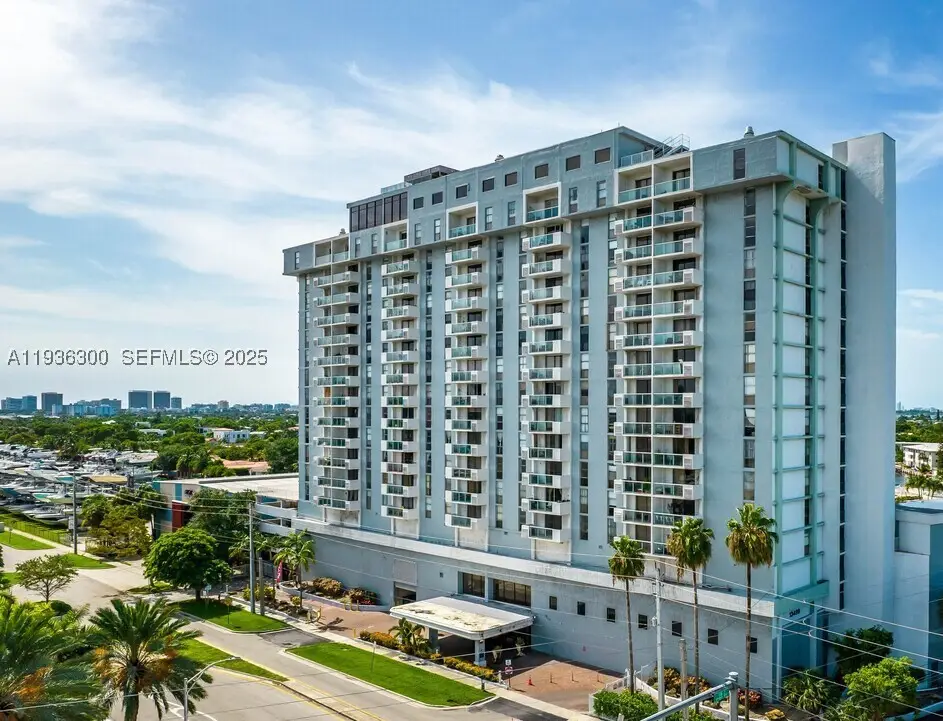 13499 Biscayne #1013, North Miami, FL 33181 - #1