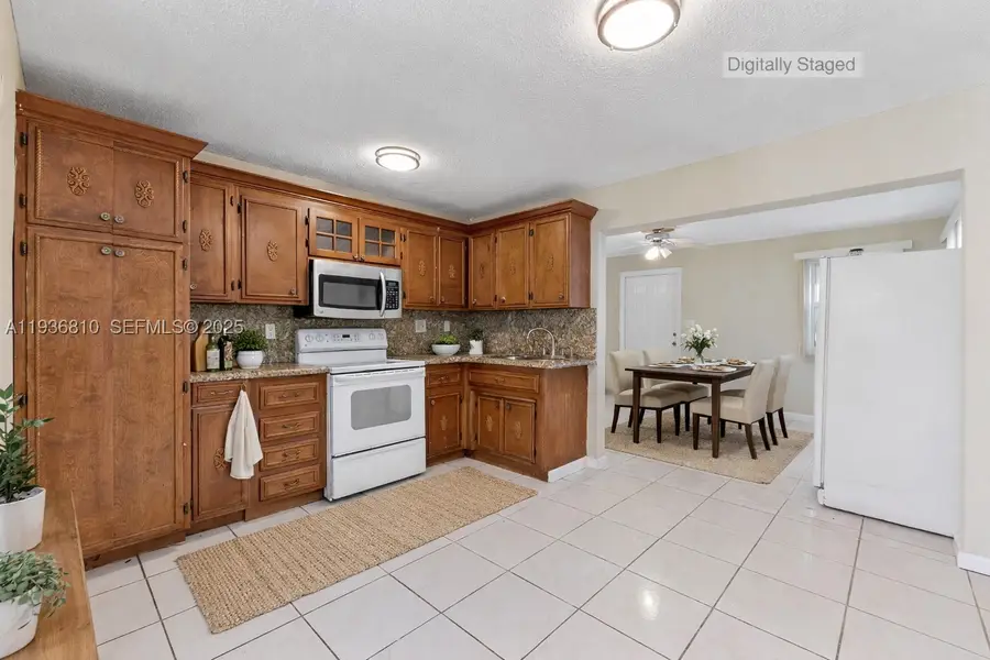 5010 NW 51st, Tamarac, FL 33319 - #2