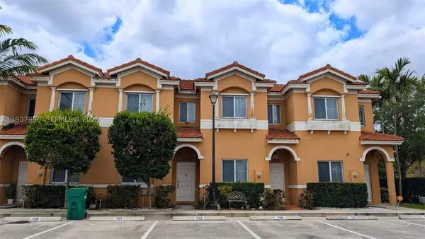 5906 Woodlands, Tamarac, FL 33319