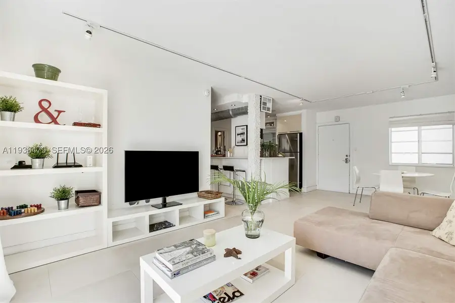 201 Jefferson #2E, Miami Beach, FL 33139 - #3