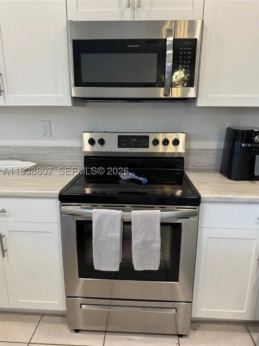 21441 NE 3rd, Miami, FL 33179 - #2