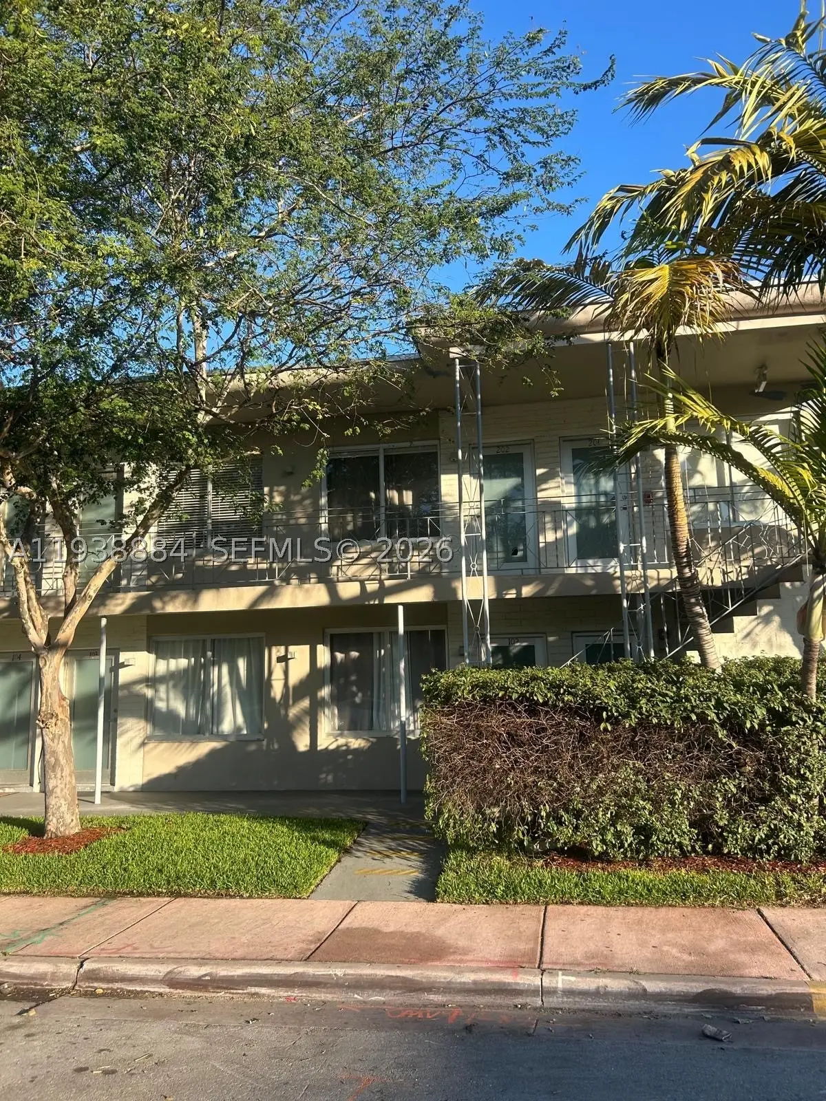 801 15th #202, Miami Beach, FL 33139 - #1