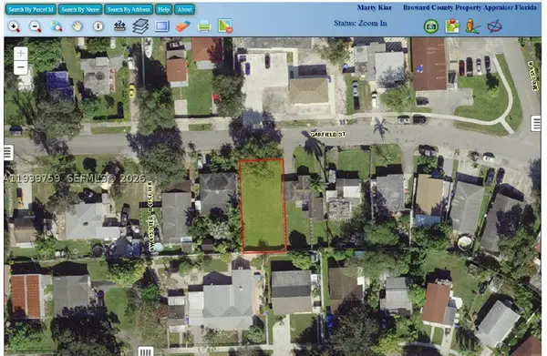 6122 Garfield, Hollywood, FL 33024