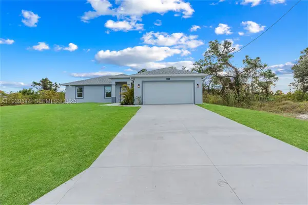 3117 W 64th W, Lehigh Acres, FL 33971