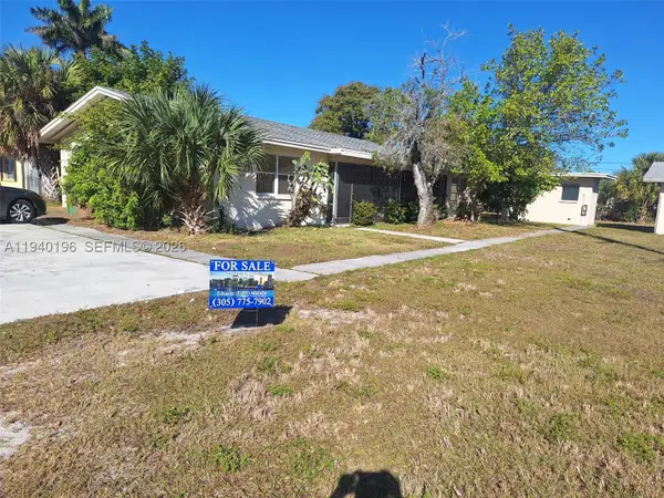 245 E Parkway, Other Fl City, FL 33904