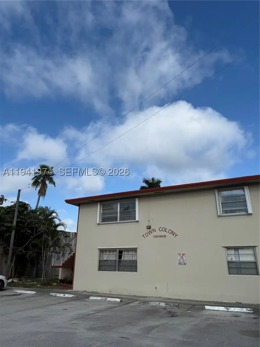 2915 Plunkett #12A, Hollywood, FL 33020 - #1