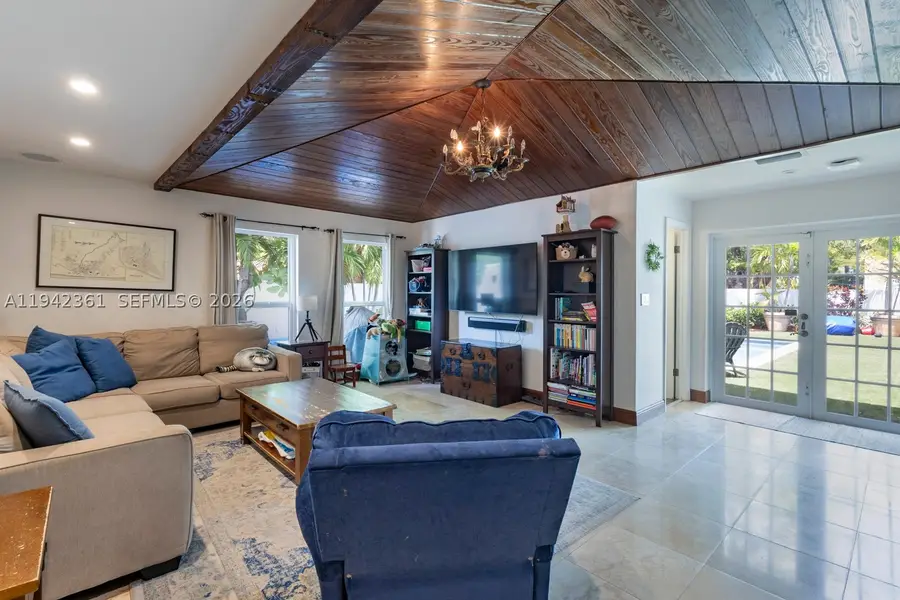 360 SW 28th, Miami, FL 33129 - #3