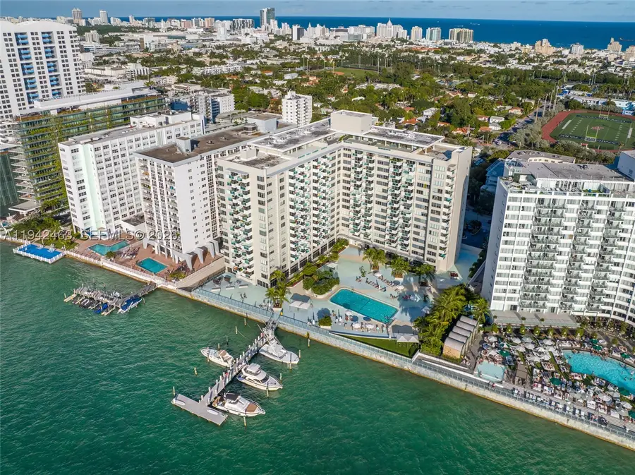 1200 West #422, Miami Beach, FL 33139 - #2