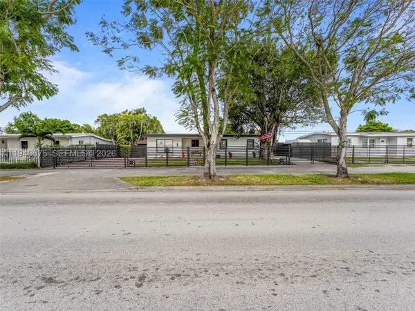 11415 SW 56th, Miami, FL 33165