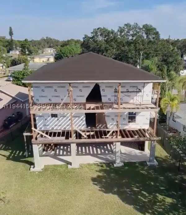 Address Withheld By Seller, Fort Myers, FL 33905