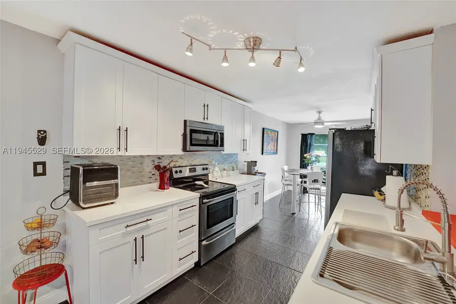 3301 Raleigh #4E, Hollywood, FL 33021 - #2