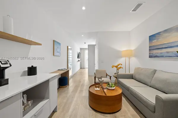 Address Withheld By Seller, Miami, FL 33130