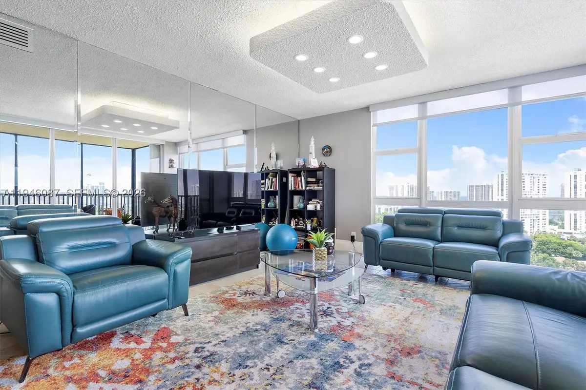 20379 W Country Club #1933, Aventura, FL 33180 - #1