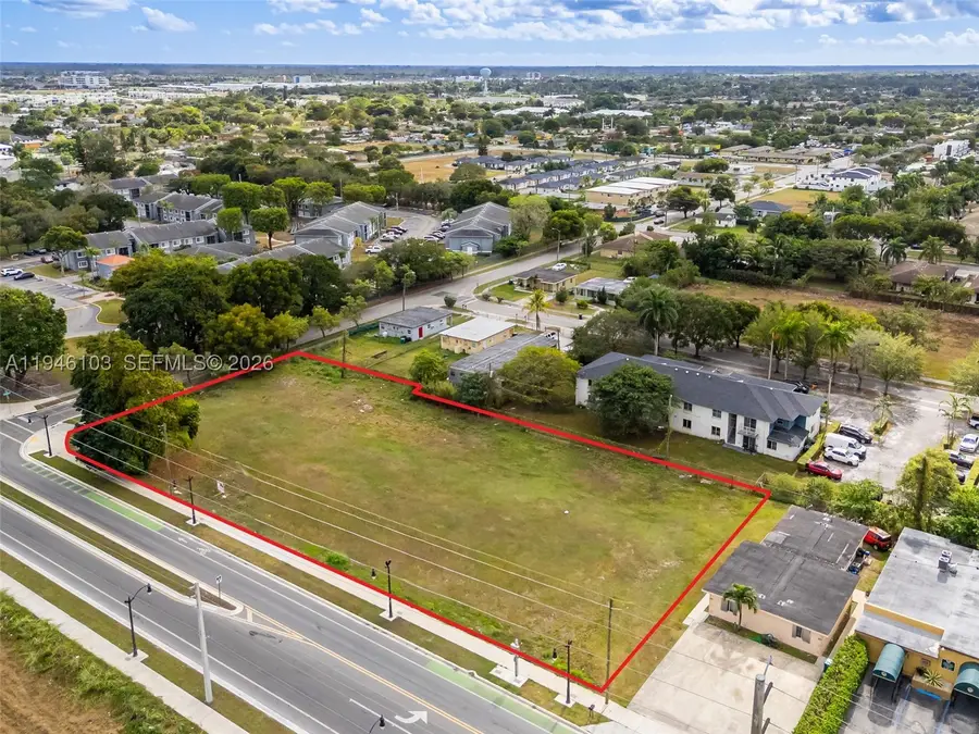 945 W Lucy, Florida City, FL 33034 - #3