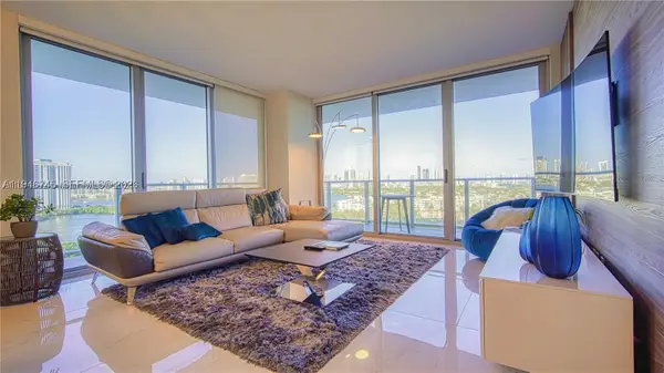 16385 Biscayne #1415, North Miami Beach, FL 33160