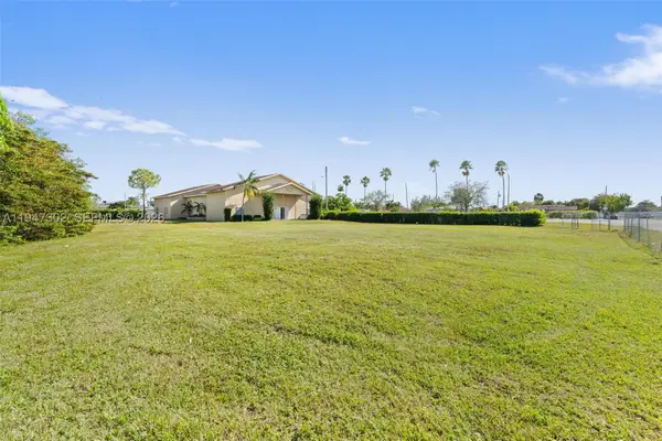 21571 SW 110th, Miami, FL 33189