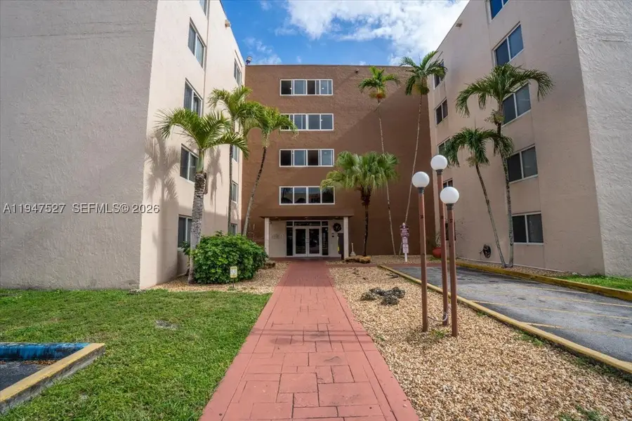 6960 Miami Gardens #2-124, Hialeah, FL 33015 - #3