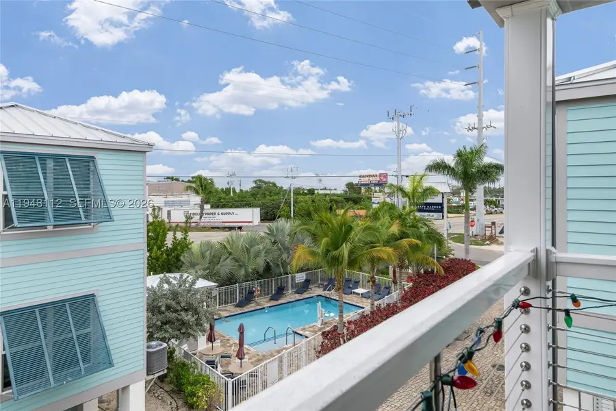 101 11th Street Ocean, Unit 17, Marathon, FL 33050 - #3