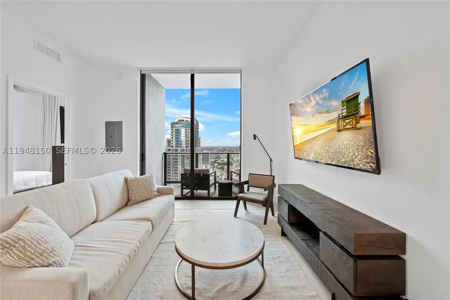 159 NE 6th #5113, Miami, FL 33132 - #3