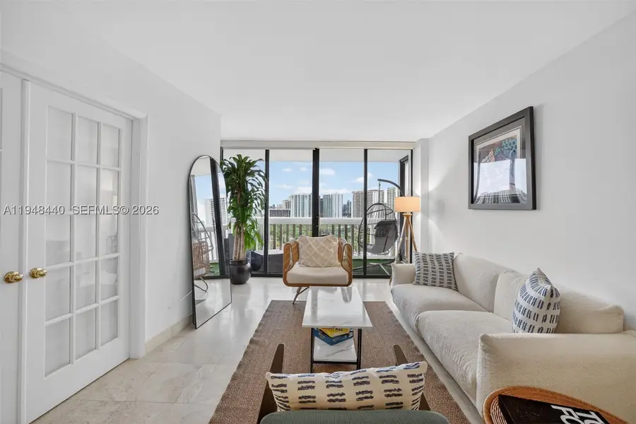 1000 Island #2105, Aventura, FL 33160 - #3