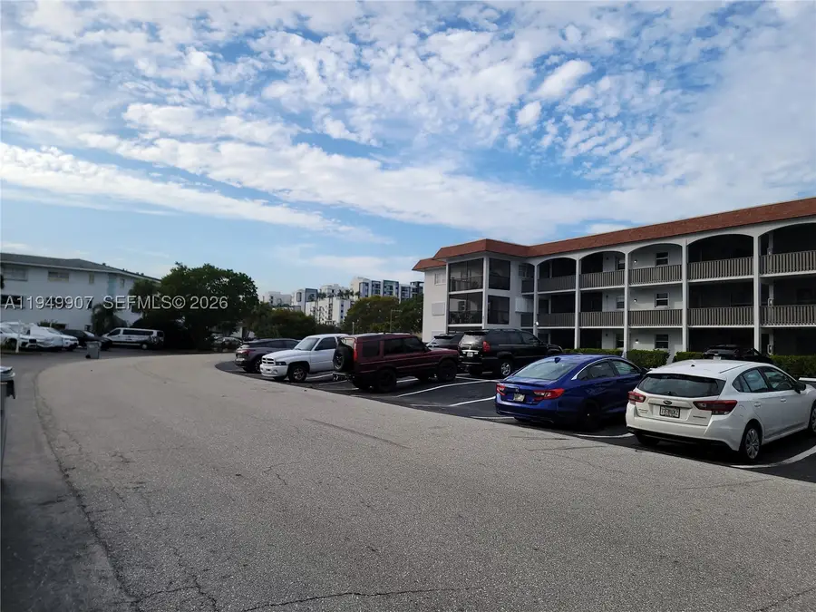 651 Pine #110, Pompano Beach, FL 33060 - #2