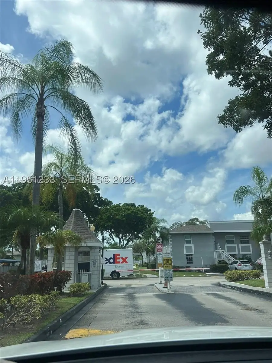 455 NE 210th Cir #102-18, Miami, FL 33179 - #3