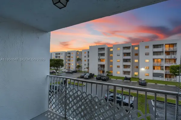 8145 NW 7th #315, Miami, FL 33126