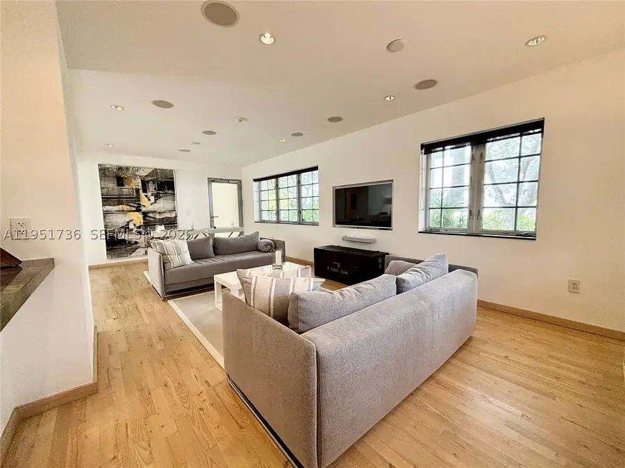 1520 Michigan #1, Miami Beach, FL 33139 - #3