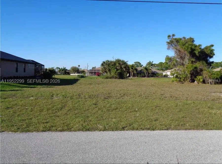 81 Medalist, Rotonda West, FL 33947 - #3