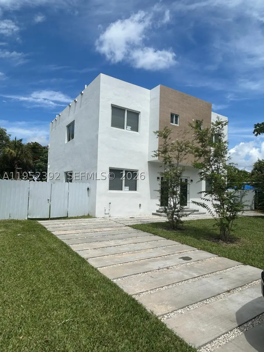 Address Withheld By Seller, Fort Lauderdale, FL 33311 - #2
