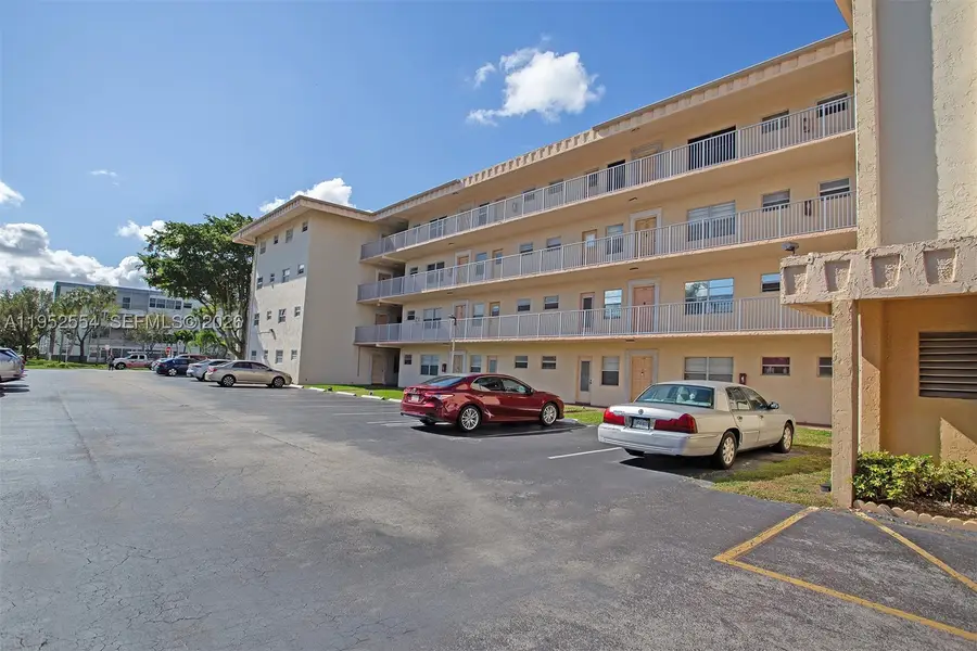 4151 NW 41st #301, Lauderdale Lakes, FL 33319 - #3