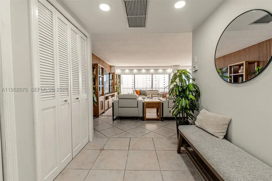 1800 NE 114th #909, Miami, FL 33181 - #2