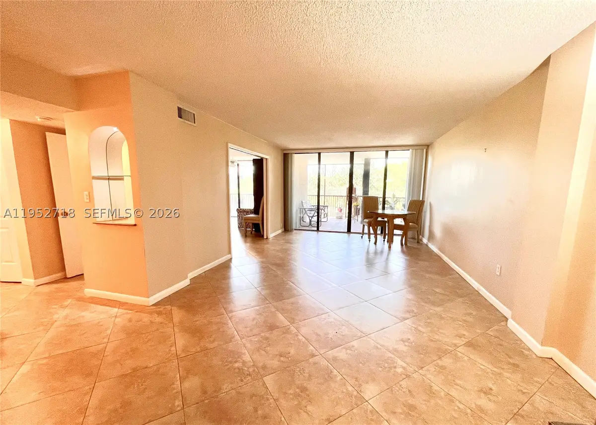 2806 N 46th #D537, Hollywood, FL 33021 - #1