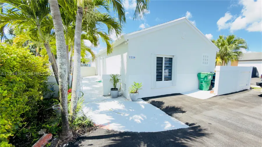 7220 SW 149th, Miami, FL 33193 - #3
