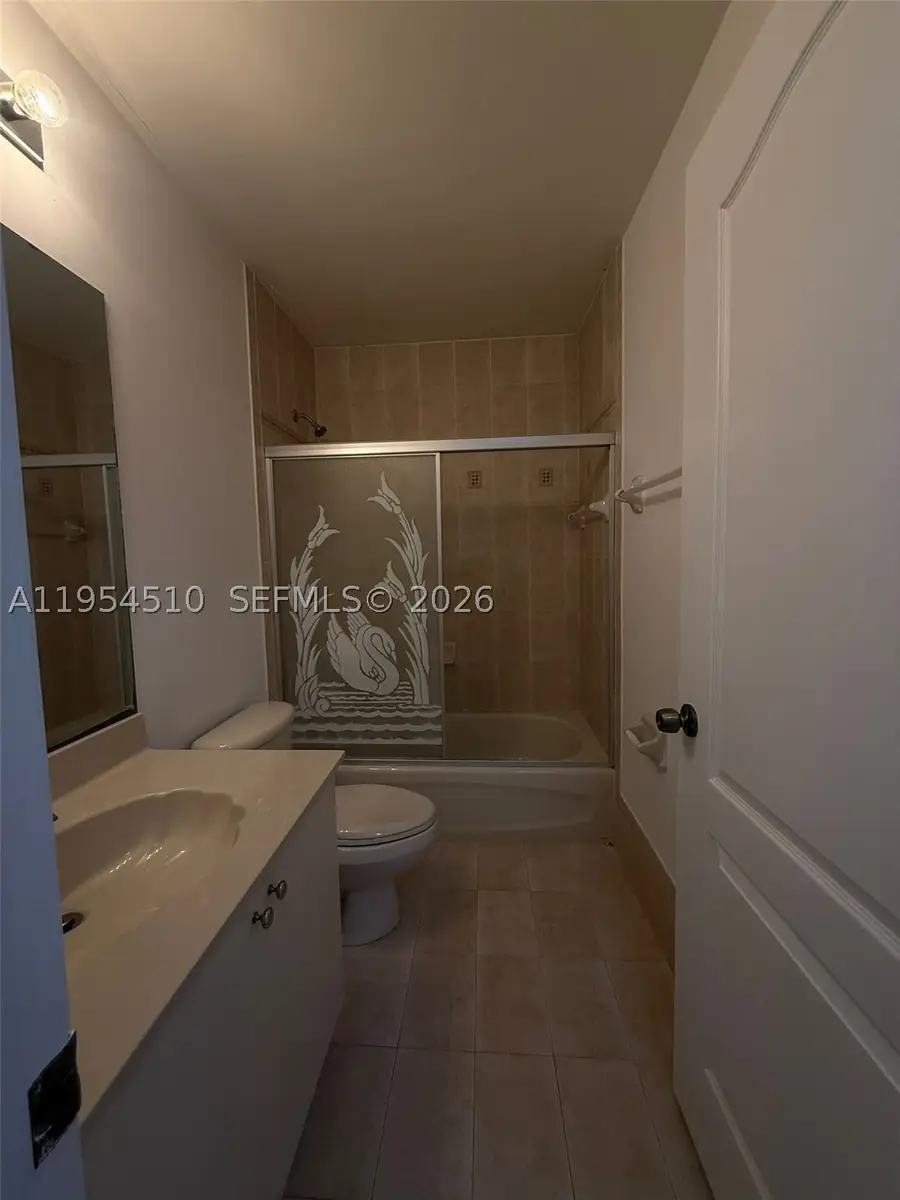 17640 NW 73rd #200-19, Hialeah, FL 33015 - #2