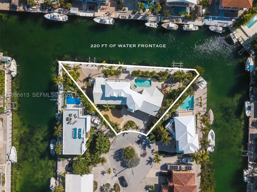 44 W Plaza Del Lago, Islamorada, FL 33036 - #2