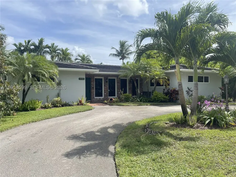 1110 Redbird, Miami Springs, FL 33166 - #2