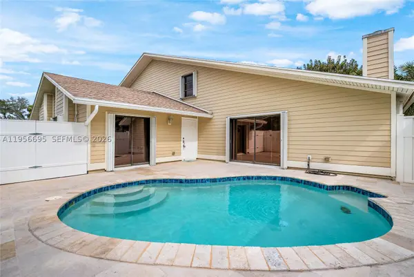 804 Summerwinds, Jupiter, FL 33458
