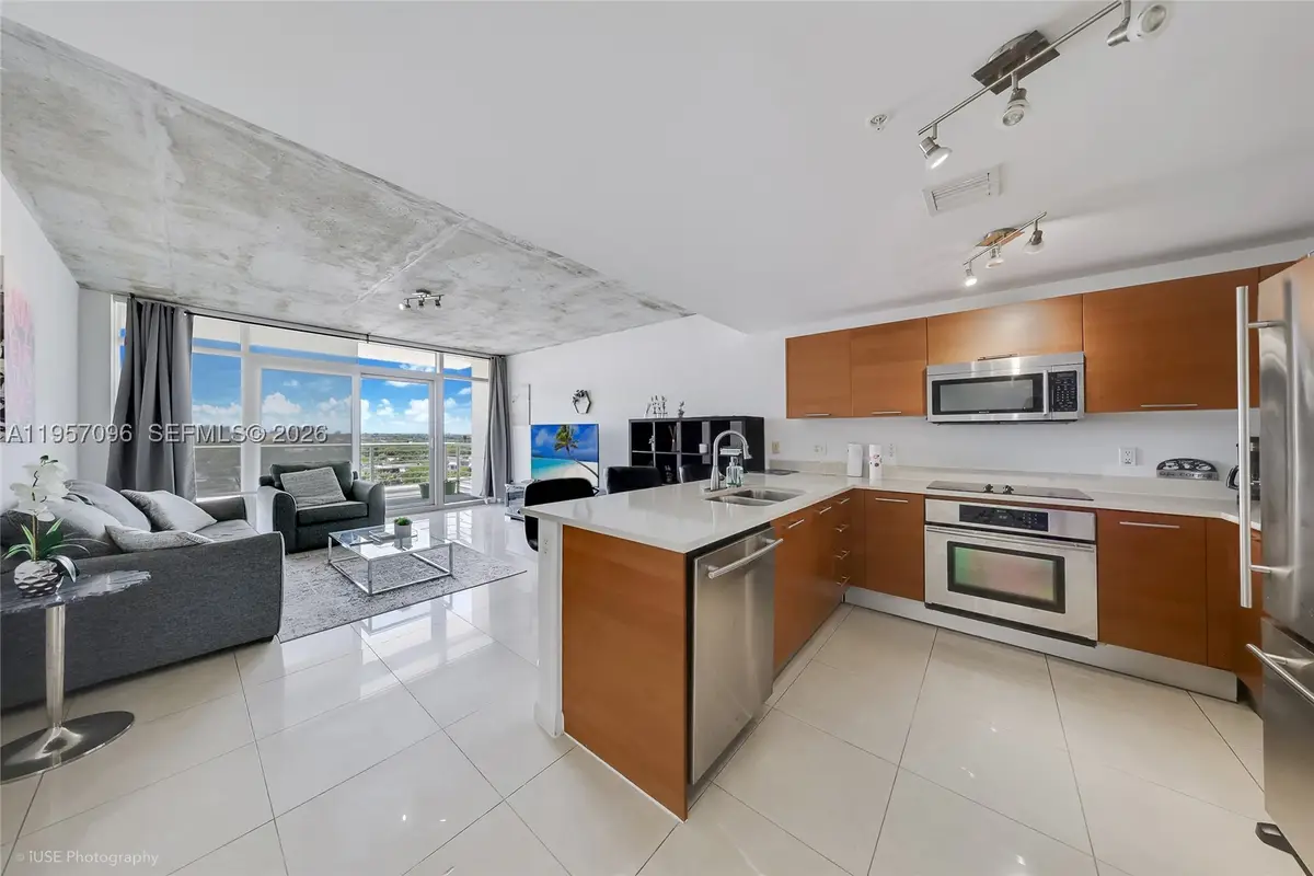 3250 NE 1st #811, Miami, FL 33137 - #1