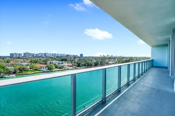 9201 E Bay #LPH_711, Bay Harbor Islands, FL 33154