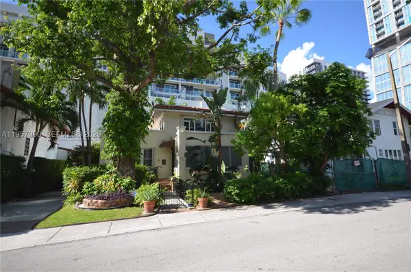 Address Withheld By Seller, Miami, FL 33137