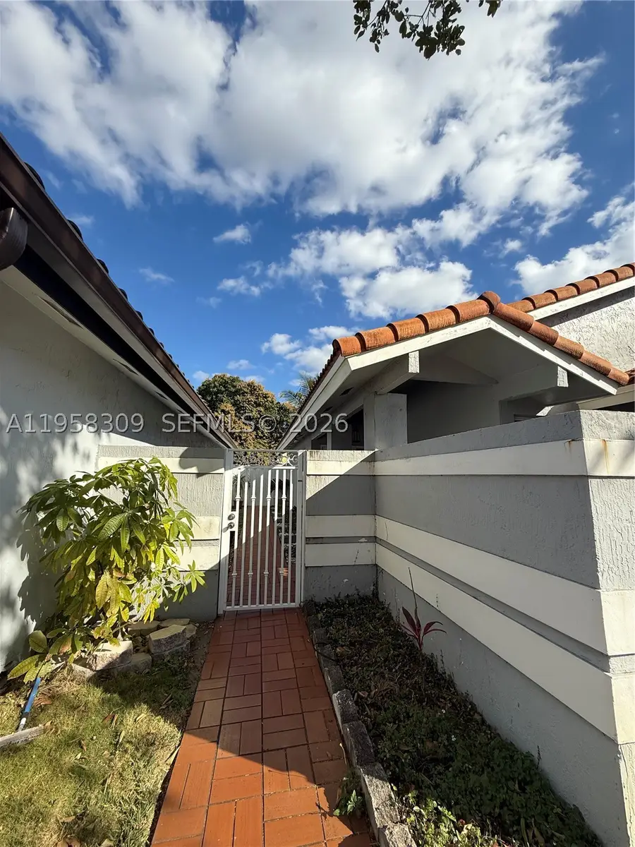18237 NW 61st, Hialeah, FL 33015 - #2