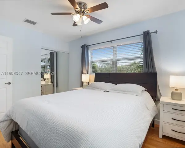 3531 NW 50th #514, Lauderdale Lakes, FL 33319