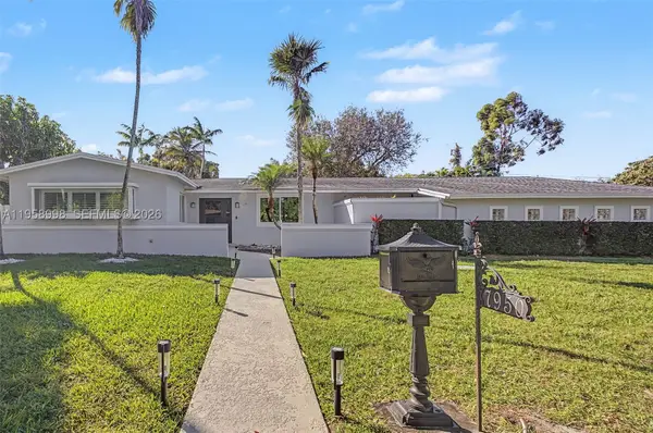 7950 SW 161st, Palmetto Bay, FL 33157